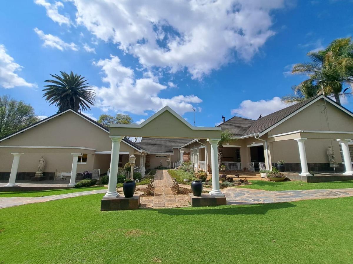 Longtom Farm Guesthouse Lydenburg Kültér fotó